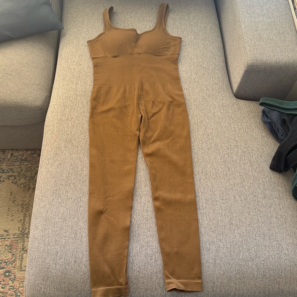Seamless Tummy Control Ribbed One-Piece Jumpsuit - Picture 8 of 13